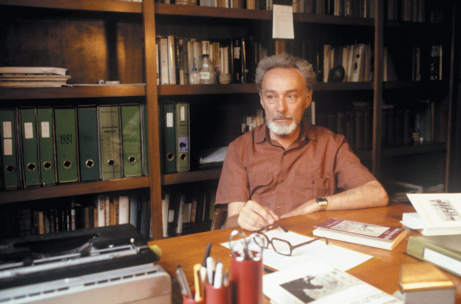 Primo Levi in his studio, Turin, 1981